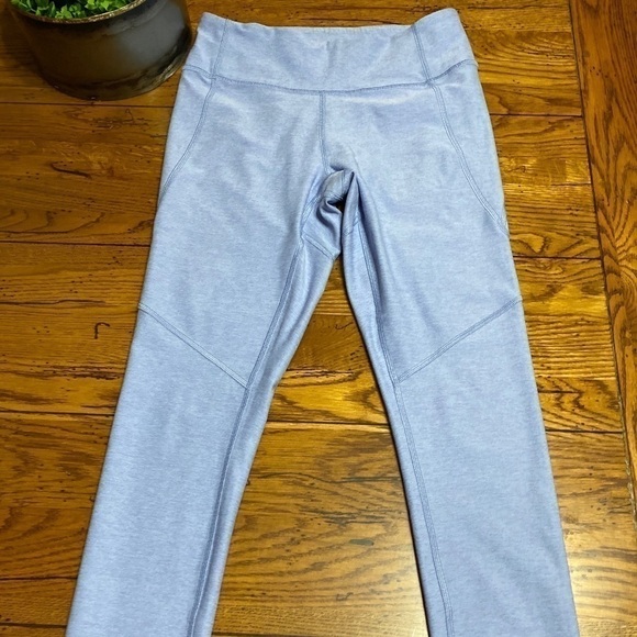 Outdoor Voices Small 7/8th Lilac High Waisted Legging. - Picture 1 of 8